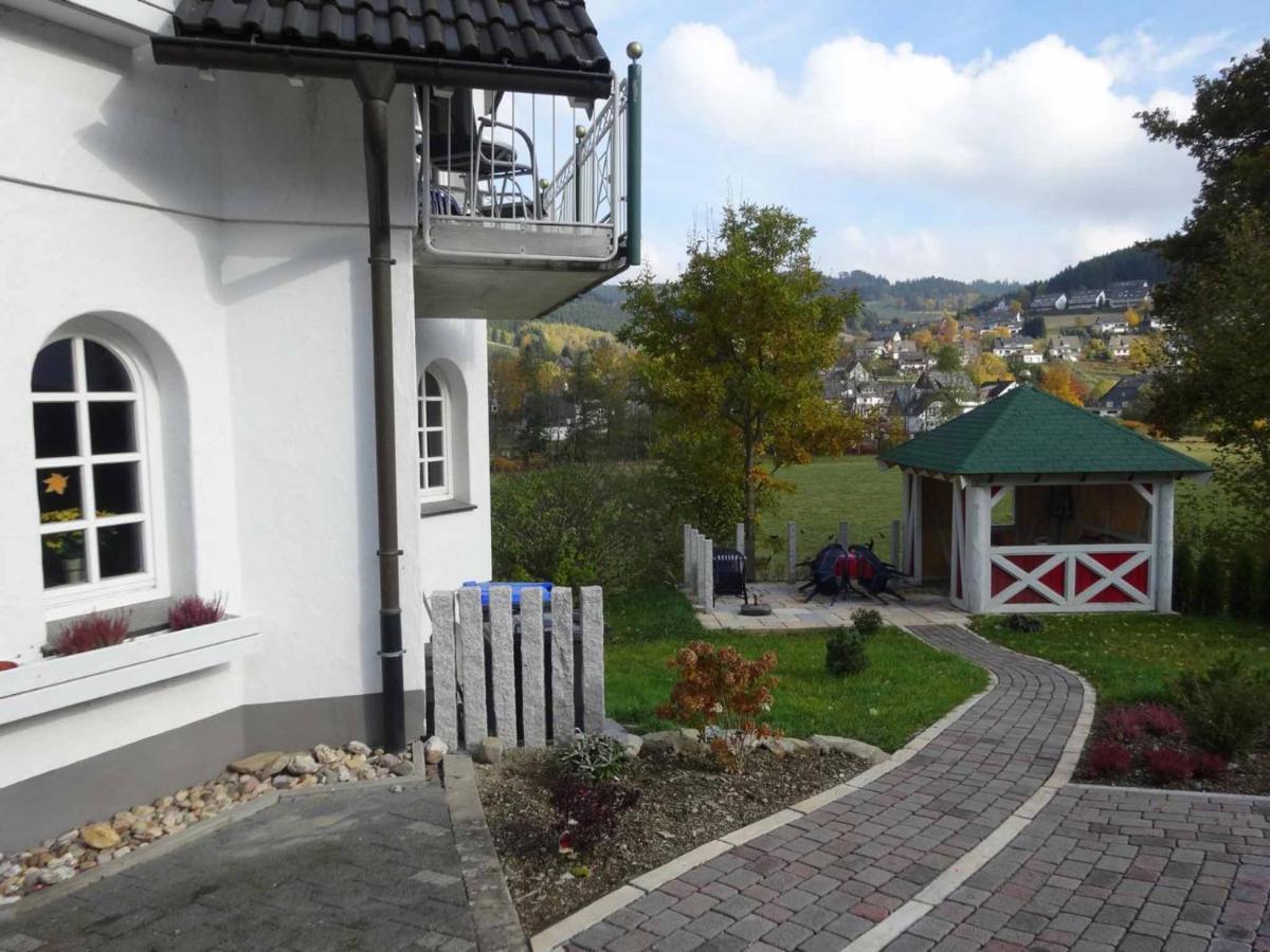 Ferienwohnungen Am Ellenberg Winterberg Exteriör bild